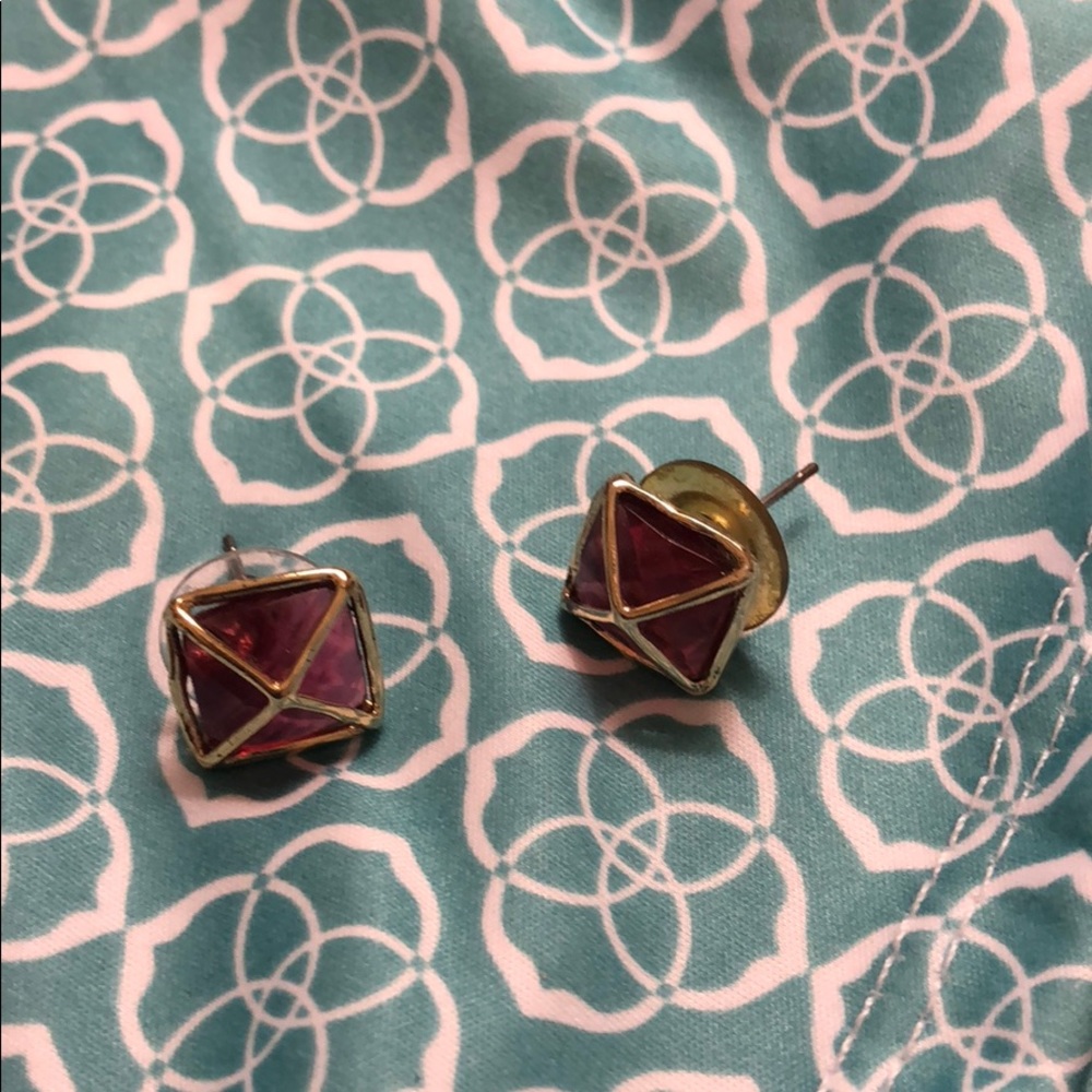Kendra Scott studs